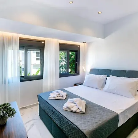 Rhodes Center Luxury #1