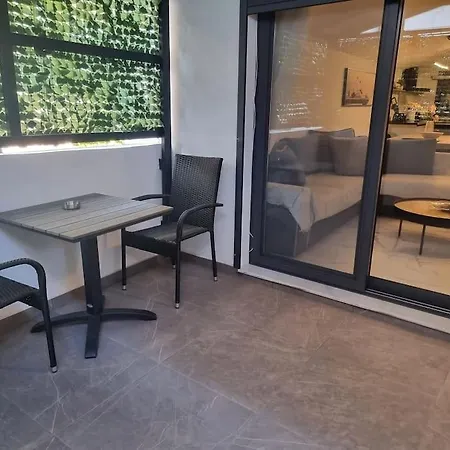 شقة Rhodes Center Luxury #1 *